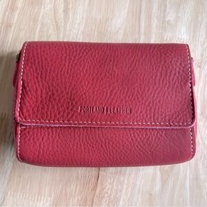 Portland Leather Mini Metro Crossbody Bag in Sugar